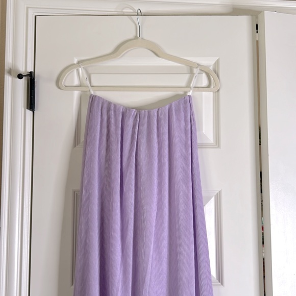 Sleeveless maxi dress lined hides no slip strap gauzy material supportive v bar - Picture 8 of 10